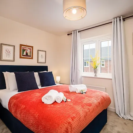 Poppy House - Coastal Getaway 2 Bedroom In Scalby (North Yorkshire)