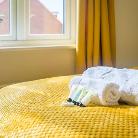 Poppy House - Coastal Getaway 2 Bedroom In